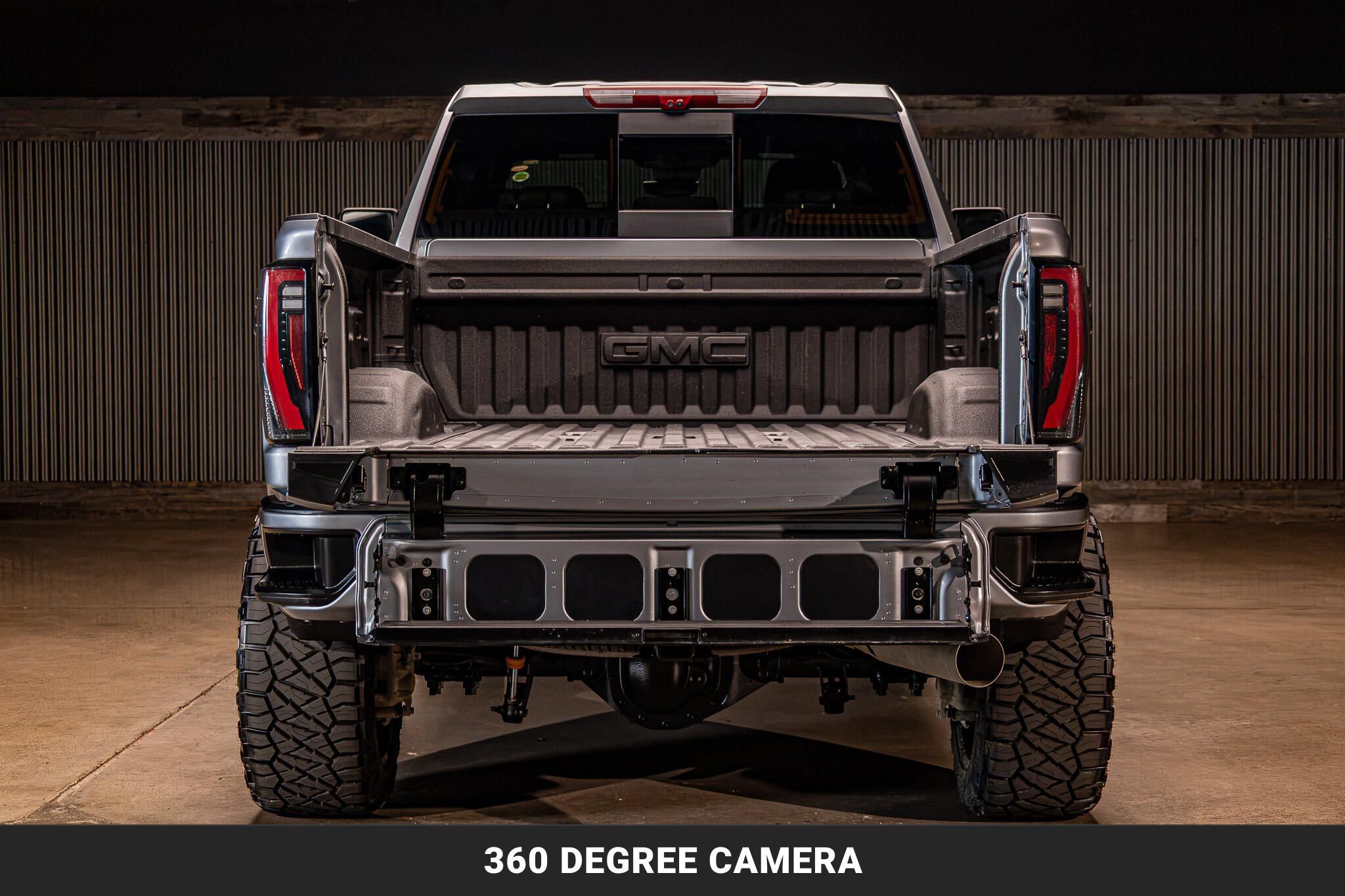 Used 2026 GMC Sierra 3500 AT4 w/ AT4 Premium Plus Package AWD/4WD image 9