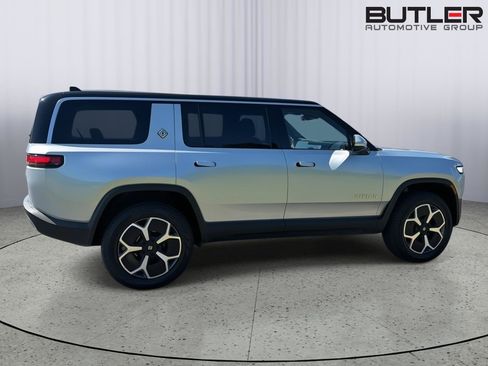 Used 2024 Rivian R1S Adventure Quad AWD/4WD image 7