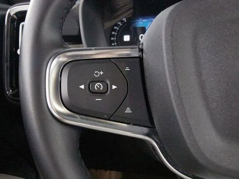 Used 2023 Volvo C40 Recharge Core AWD/4WD image 16