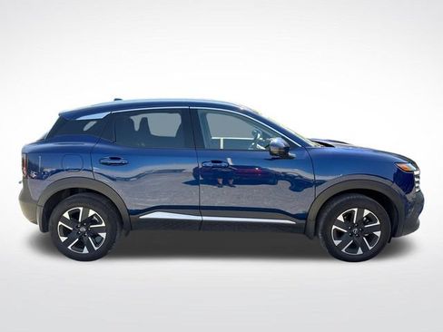 Used 2025 Nissan Kicks SR AWD/4WD image 7