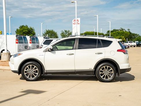 Used 2017 Toyota RAV4 Limited w/ Advanced Technology Package AWD/4WD image 2