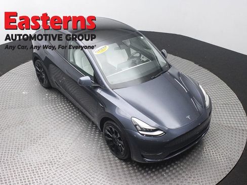 Used 2020 Tesla Model Y Long Range AWD/4WD image 3