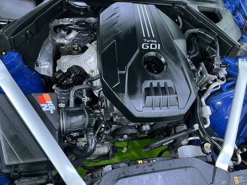 Used 2018 Kia Stinger RWD image 15