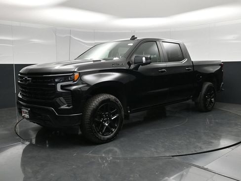 Used 2025 Chevrolet Silverado 1500 RST w/ True North Edition Plus AWD/4WD image 8