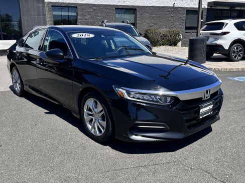 Used 2018 Honda Accord LX image 13
