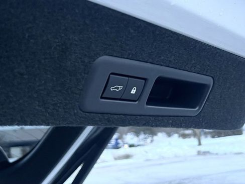 Used 2021 Lexus RX 450h AWD w/ Premium Package image 15