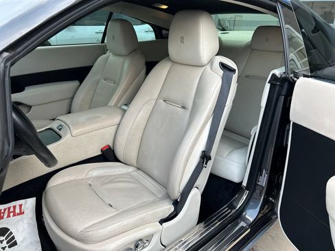 Used 2014 Rolls-Royce Wraith RWD image 12