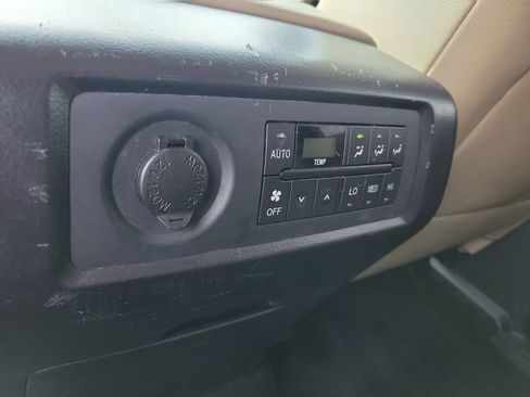 Used 2015 Toyota Sequoia Limited image 12