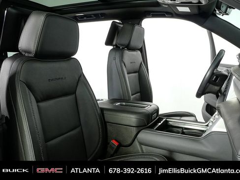 Certified 2023 GMC Yukon Denali w/ Denali Reserve Package image 26