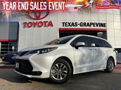 New 2026 Toyota Sienna XLE