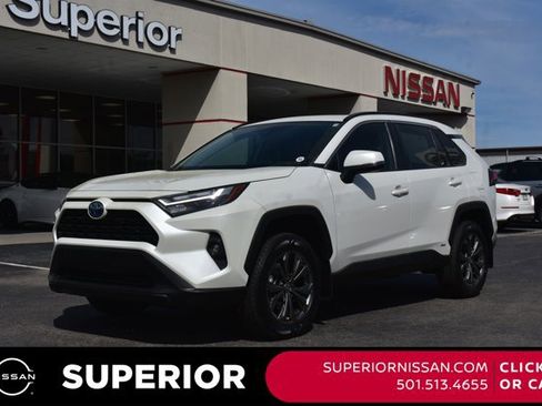 Used 2022 Toyota RAV4 XLE Premium image 1