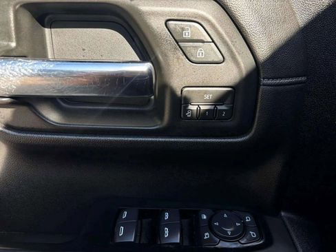 Used 2019 Chevrolet Silverado 1500 LTZ w/ LTZ Plus Package image 21