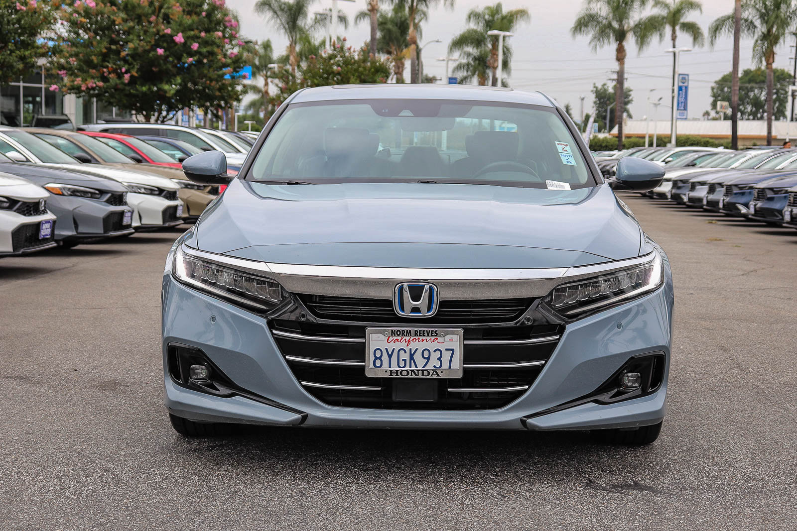 Used 2021 Honda Accord Touring image 2