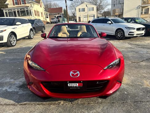 Used 2017 MAZDA MX-5 Miata RF Grand Touring image 3