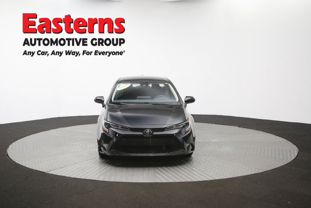 Used 2021 Toyota Corolla LE w/ Carpet Mat Package (TMS) FWD image 55