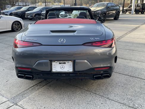 Certified 2022 Mercedes-Benz SL 55 AMG 4MATIC image 13