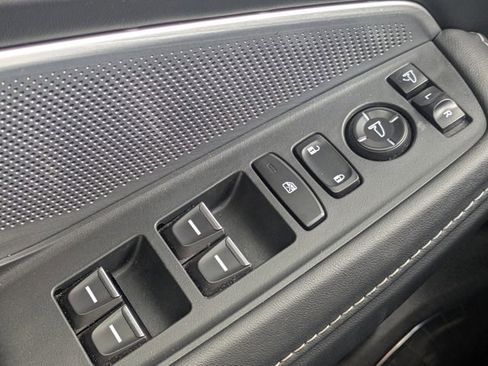Certified 2025 Acura MDX FWD w/ Technology Package image 22
