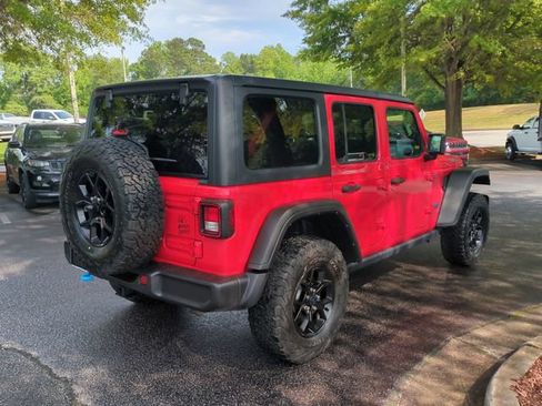 Used 2024 Jeep Wrangler Unlimited AWD/4WD image 5