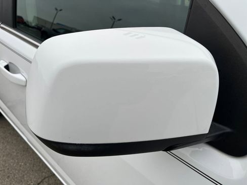 Used 2020 Chevrolet Colorado LT image 52