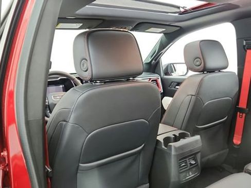 Used 2024 GMC Canyon AT4X w/ AT4X AEV Edition image 56