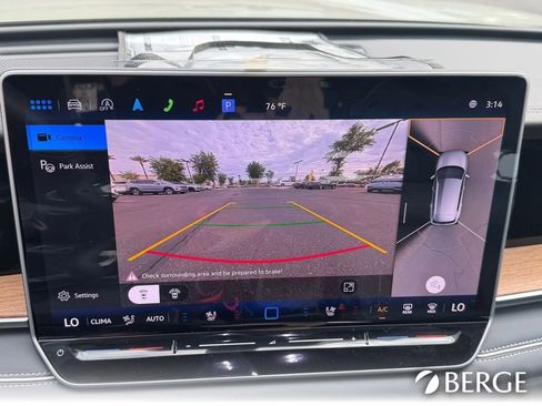 New 2026 Volkswagen Tiguan SEL R-Line image 23