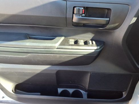 Used 2020 Toyota Tundra SR image 21