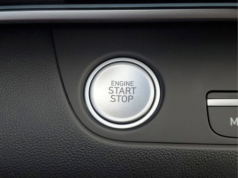 New 2026 Hyundai Elantra Sport image 32