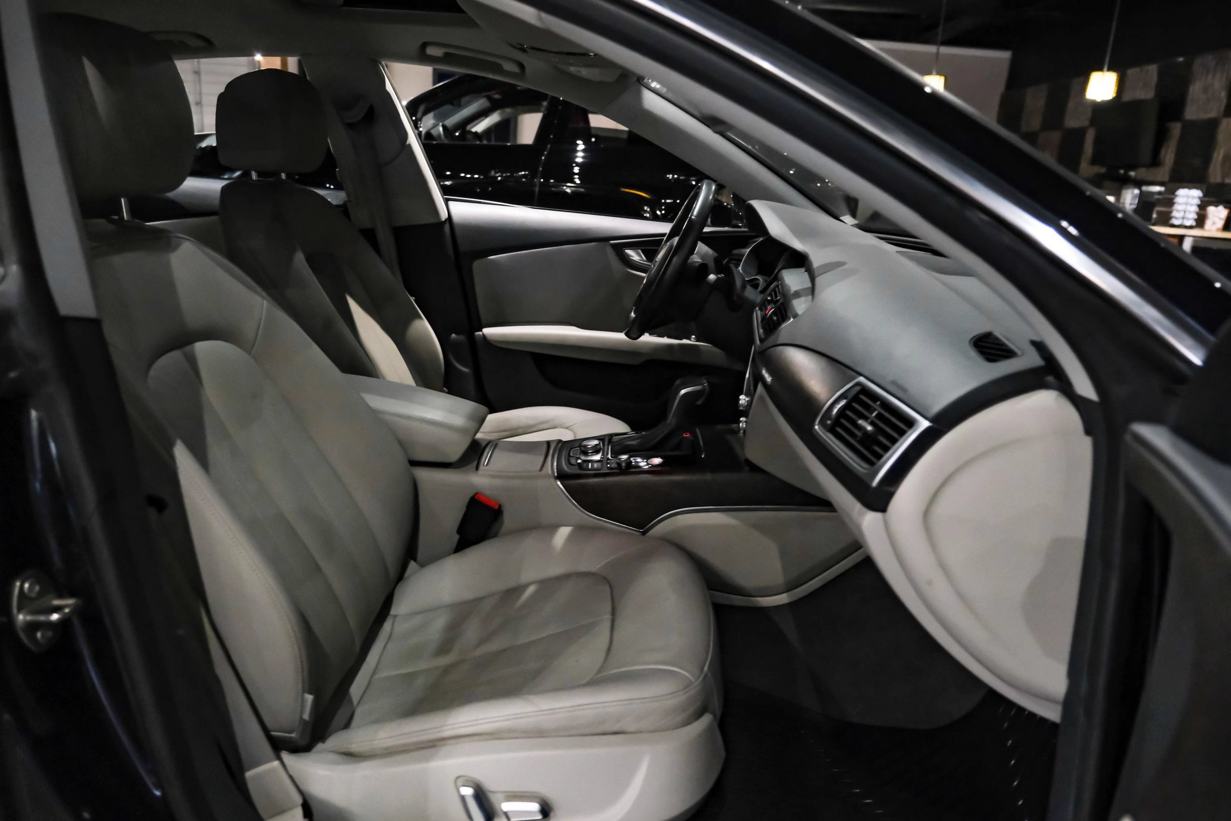 Used 2017 Audi A7 3.0T Premium Plus w/ 20" Wheel & Tire Package AWD/4WD image 31