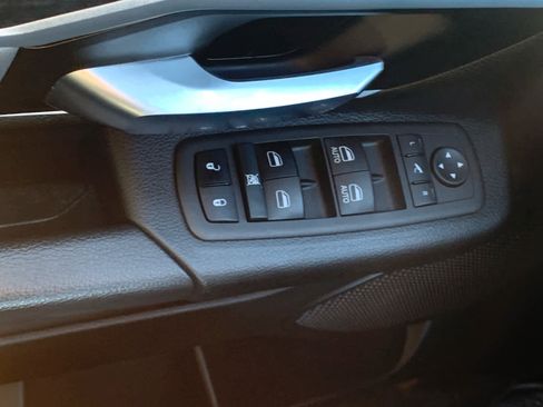 Used 2022 RAM 1500 Big Horn image 22