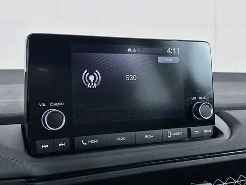 Used 2024 Honda Accord EX image 19
