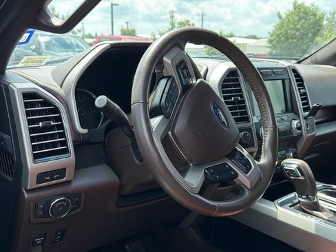 Used 2019 Ford F150 King Ranch w/ Equipment Group 601A Luxury AWD/4WD image 12