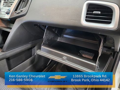 Used 2017 Chevrolet Equinox LS image 22