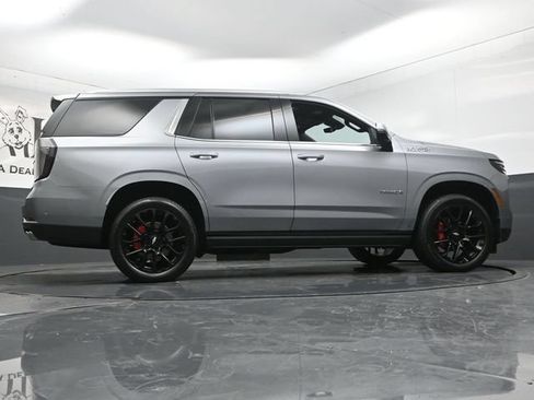 Used 2025 Chevrolet Tahoe High Country AWD/4WD image 57