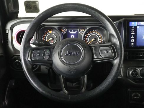 Used 2024 Jeep Wrangler Unlimited Sport AWD/4WD image 25