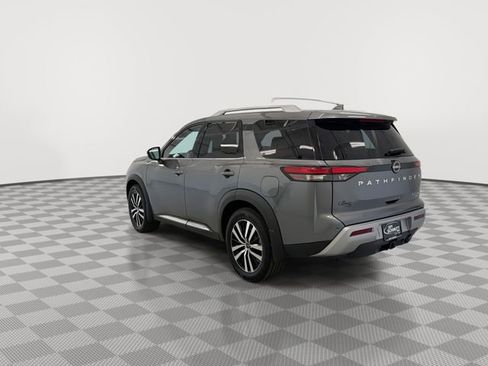 Used 2024 Nissan Pathfinder Platinum w/ Cargo Package AWD/4WD image 7