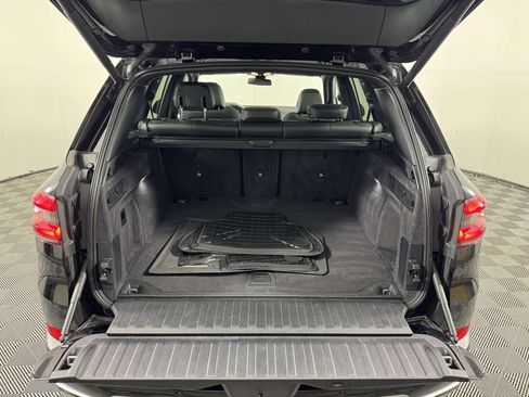 Used 2023 BMW X5 xDrive40i w/ Premium Package AWD/4WD image 14