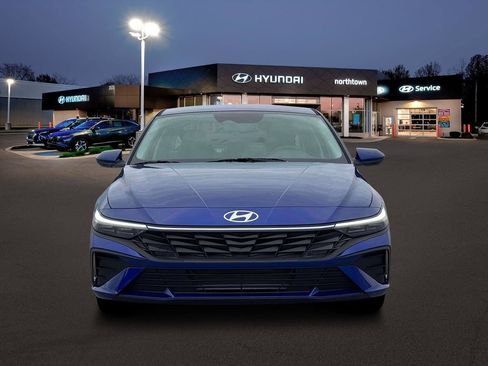 New 2026 Hyundai Elantra SE image 11