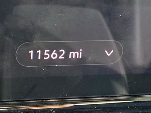 Certified 2024 Volkswagen ID.4 S image 15