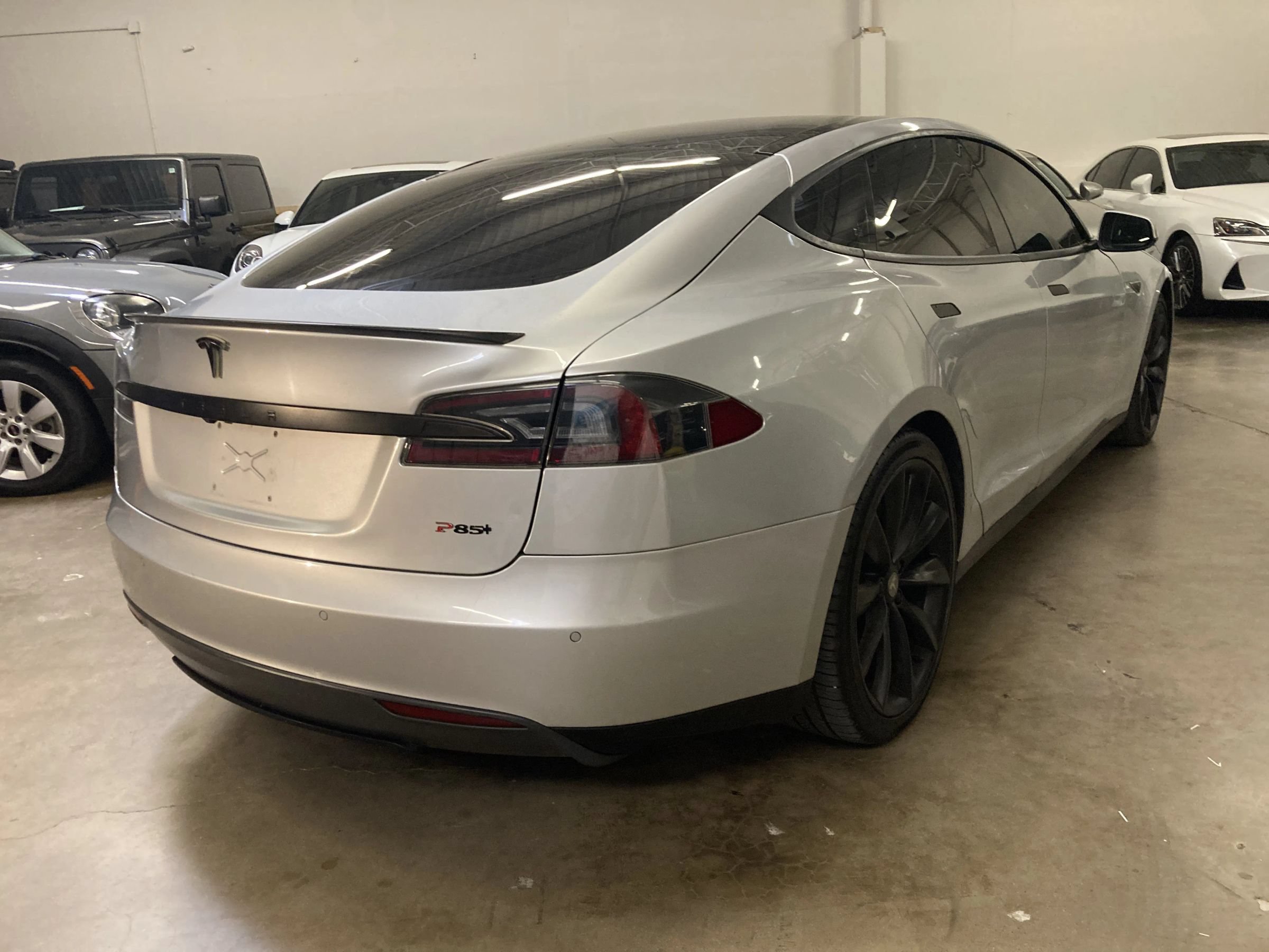Used 2013 Tesla Model S Performance RWD image 28