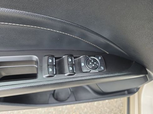 Used 2018 Ford Fusion Titanium image 18