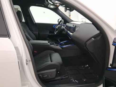 New 2026 BMW X3 xDrive30 w/ Premium Package image 31