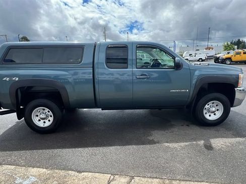 Used 2007 Chevrolet Silverado 2500 LTZ w/ EZ-Lift Tailgate Package AWD/4WD image 4