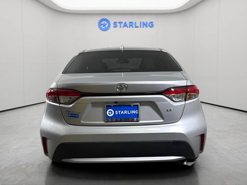 Used 2020 Toyota Corolla LE FWD image 7