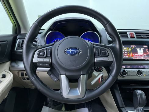 Used 2016 Subaru Outback 2.5i Premium image 21