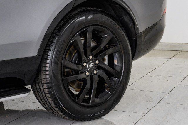 Used 2020 Land Rover Discovery Landmark AWD/4WD image 60