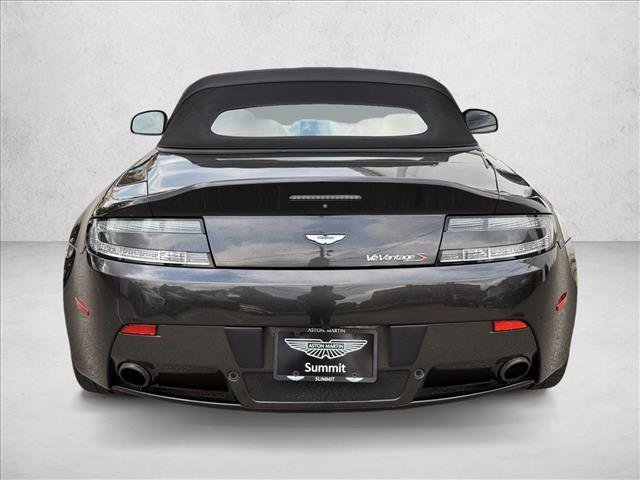 Used 2017 Aston Martin V12 Vantage S RWD image 12