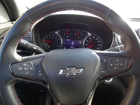 Certified 2022 Chevrolet Equinox RS image 18