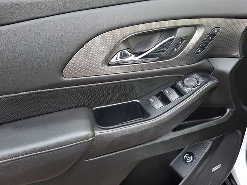 Used 2024 Chevrolet Traverse Premier w/ Redline Edition image 13