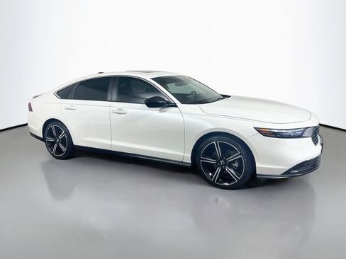 Used 2024 Honda Accord Sport image 24