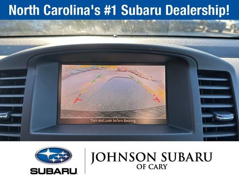 Used 2011 Nissan Pathfinder SV AWD/4WD image 10